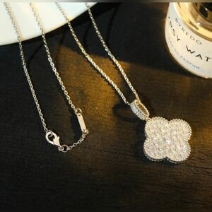 Clover necklace,pendant Gold color, Moissanite stone,large size 22 mm.925 Silver